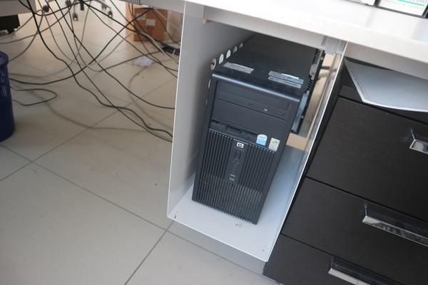 2#2335 Pc Hp Acer e arredamento da ufficio in vendita - foto 11