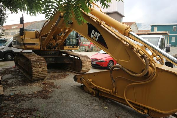 26#2335 Escavatore cingolato Cat 330BLN in vendita - foto 9