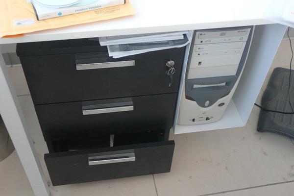 9#2335 Pc Acer e Arredamento da ufficio in vendita - foto 4