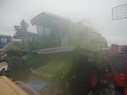 Claas Combine harvester - Lot 105 (Auction 2338)