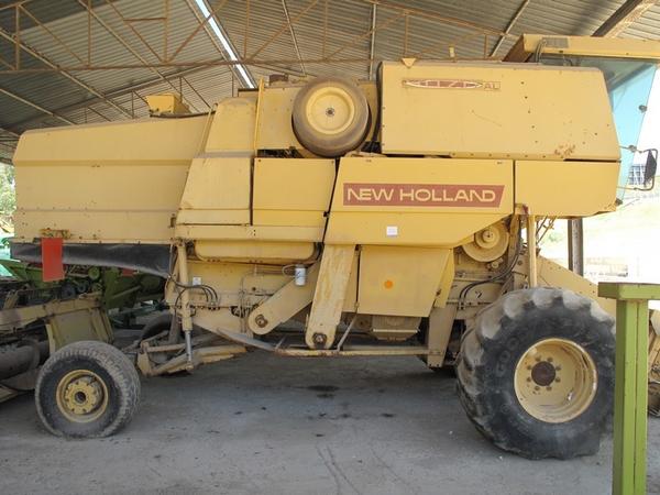 25#2338 Mietitrebbia New Holland in vendita - foto 1