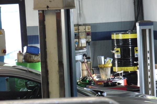 1#2343 Pezzi di ricambio per veicoli e sollevatori auto in vendita - foto 32