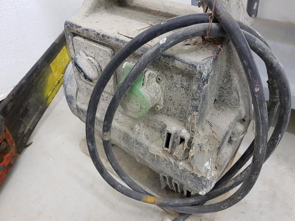 36#2355 Attrezzatura da cantiere in vendita - foto 45