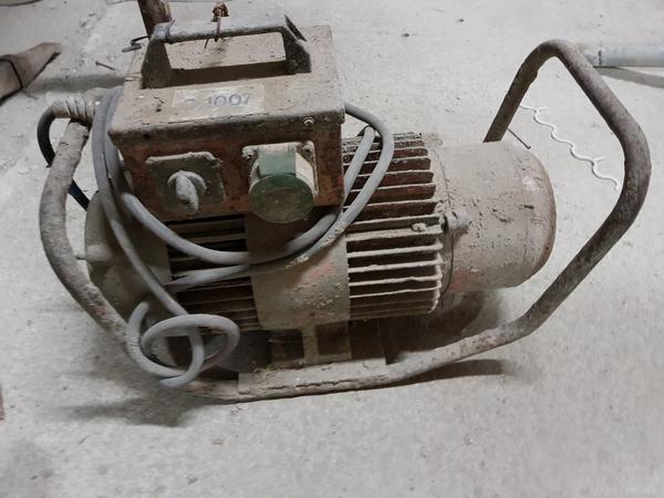 36#2355 Attrezzatura da cantiere in vendita - foto 80