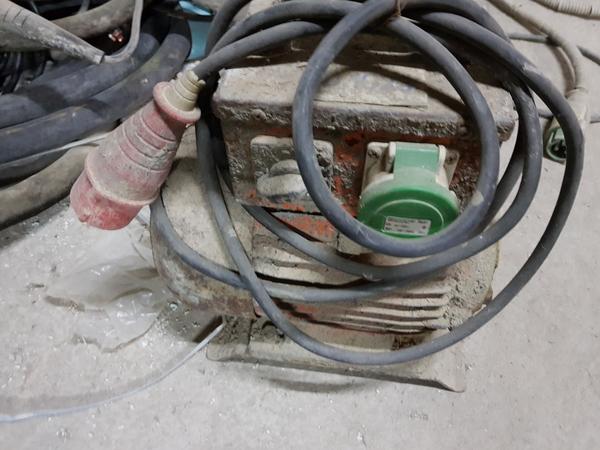 36#2355 Attrezzatura da cantiere in vendita - foto 81