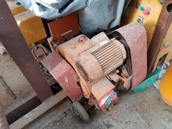 38#2355 Cesoie e piegaferri in vendita - foto 4