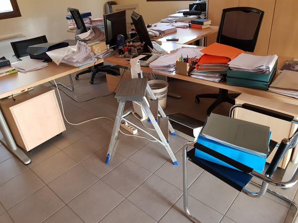 50#2355 Arredi e attrezzature ufficio in vendita - foto 12