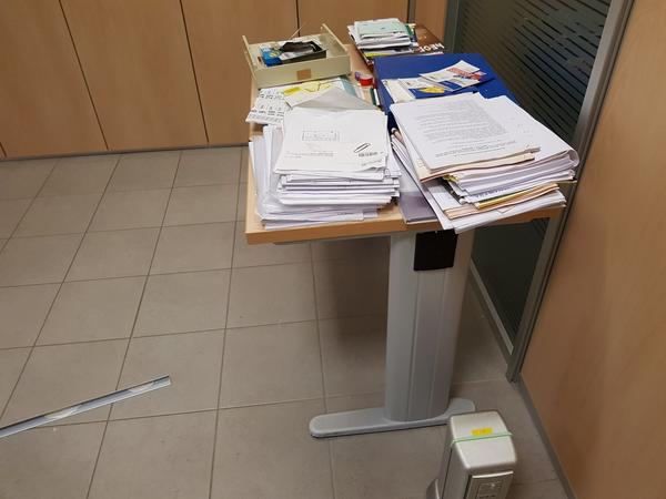 51#2355 Arredi e attrezzature ufficio in vendita - foto 44