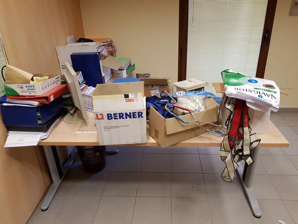 51#2355 Arredi e attrezzature ufficio in vendita - foto 47