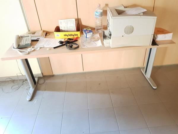 51#2355 Arredi e attrezzature ufficio in vendita - foto 49