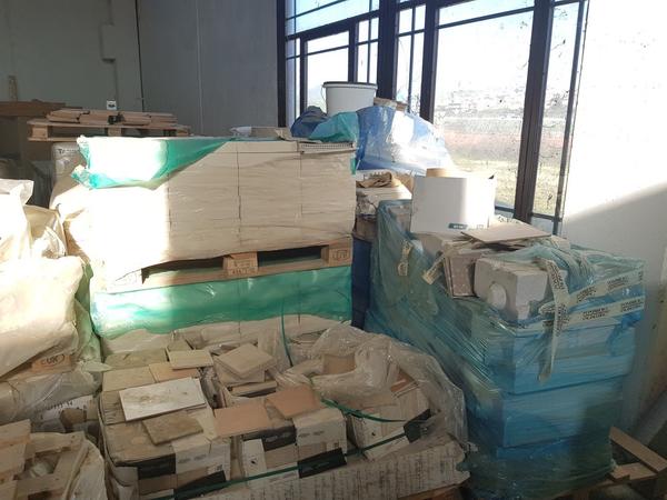 53#2355 Pavimenti in travertino e marmo di Orosei in vendita - foto 71
