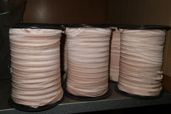 102#2356 Materiale per corsetteria e intimo in vendita - foto 5