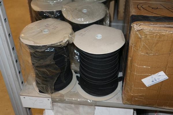 103#2356 Materiale per corsetteria e intimo in vendita - foto 2