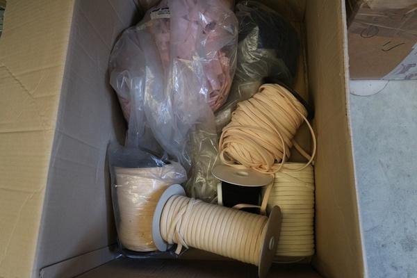 109#2356 Materiale per corsetteria e intimo in vendita - foto 5