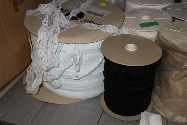 109#2356 Materiale per corsetteria e intimo in vendita - foto 8