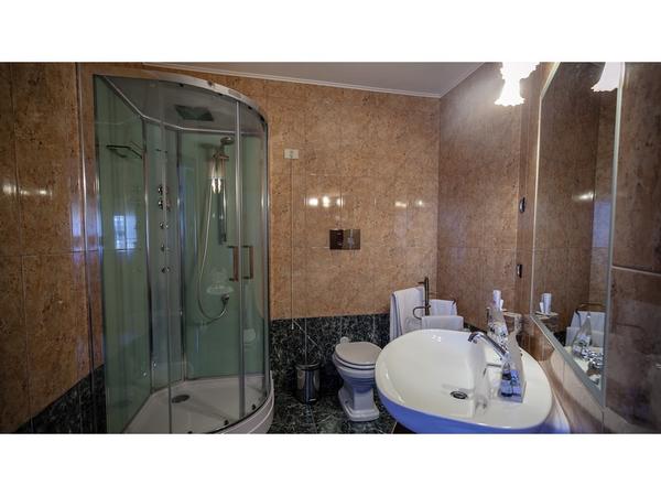 1#2363 Struttura turistico-ricettiva alberghiera e ristorazione in vendita - foto 8