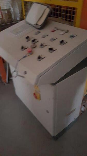 24#2376 Macchina per inserimento polistirolo Form Impianti in vendita - foto 3