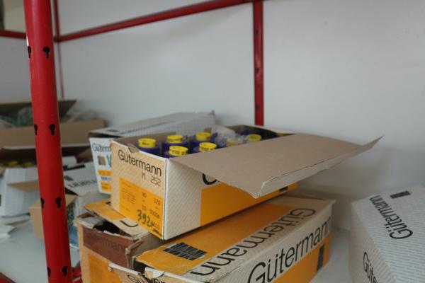 4#2382 Tavoli carrelli e scaffalature in vendita - foto 18