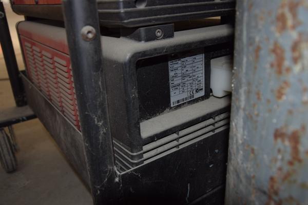 30#2413 Saldatrice Lincoln Electric INVERTEC V305-T AC/DC in vendita - foto 6