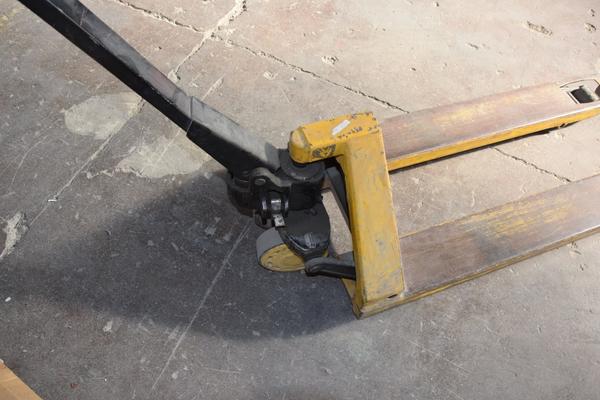 40#2413 Transpallet bilancia e scaffale in vendita - foto 8