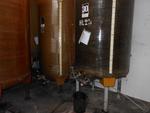 Image 7 - Fiberglass and steel tanks - Lot 16 (Auction 2415)