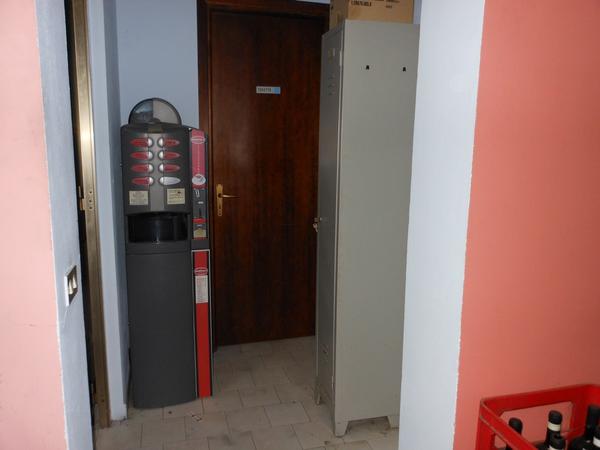 23#2415 Attrezzature da ufficio in vendita - foto 10