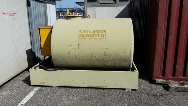 146#2431 Cisterna con blocco pompa in vendita - foto 3