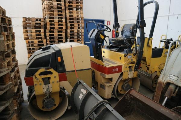 23#2431 Rullo Dynapac Svedala Compaction Equipment AB CC 102/F in vendita - foto 4