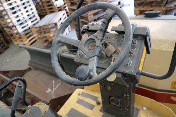 23#2431 Rullo Dynapac Svedala Compaction Equipment AB CC 102/F in vendita - foto 6