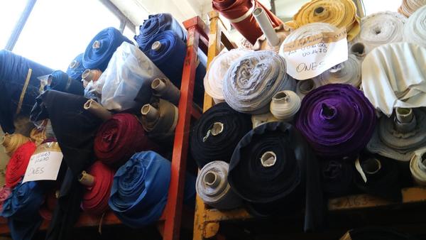 1#2438 Stock di tessuti di fibra nobile seta e misto seta in vendita - foto 28