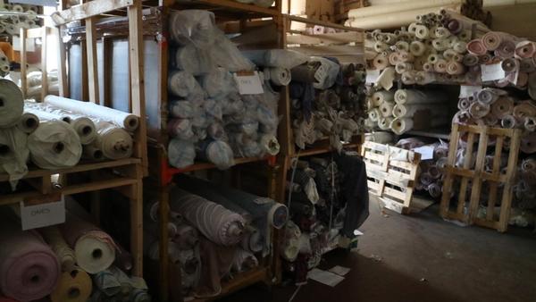 1#2438 Stock di tessuti di fibra nobile seta e misto seta in vendita - foto 76