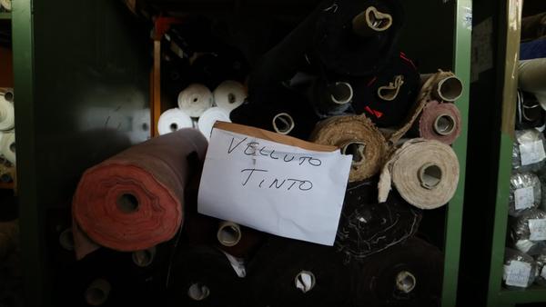 1#2438 Stock di tessuti di fibra nobile seta e misto seta in vendita - foto 105