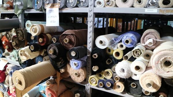 1#2438 Stock di tessuti di fibra nobile seta e misto seta in vendita - foto 158