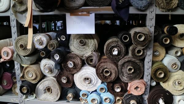 1#2438 Stock di tessuti di fibra nobile seta e misto seta in vendita - foto 162