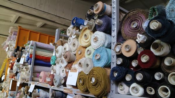 1#2438 Stock di tessuti di fibra nobile seta e misto seta in vendita - foto 172
