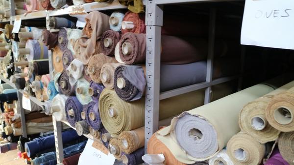 1#2438 Stock di tessuti di fibra nobile seta e misto seta in vendita - foto 173