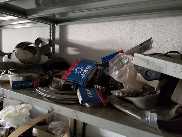 54#2442 Pezzi di ricambio in vendita - foto 6