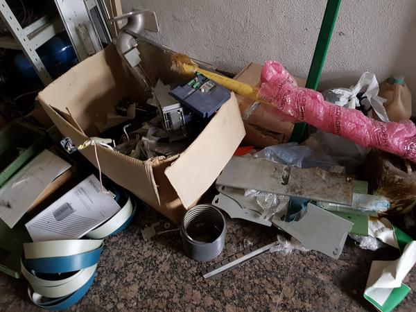 54#2442 Pezzi di ricambio in vendita - foto 16