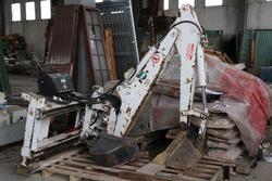 Excavator arm for Bobcat - Lot 41 (Auction 2446)