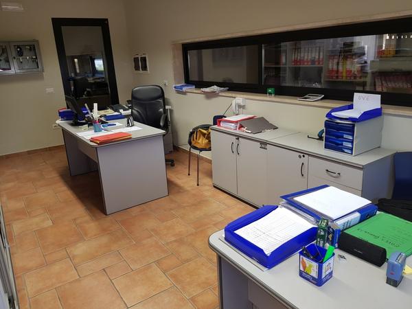 107#2447 Arredi e attrezzatura elettronica da ufficio in vendita - foto 47
