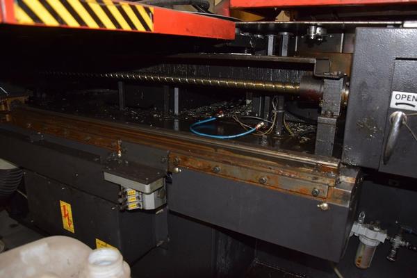 1#2449 Punzonatrice CNC Amada Pega 244 in vendita - foto 4