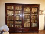 Image 1 - Library with antique books - Lot 10 (Auction 2451)