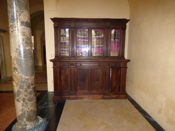 3#2451 Mobile con libri antichi in vendita - foto 1