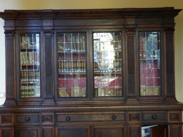 3#2451 Mobile con libri antichi in vendita - foto 2