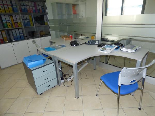43#2451 Arredi e attrezzatura ufficio in vendita - foto 4
