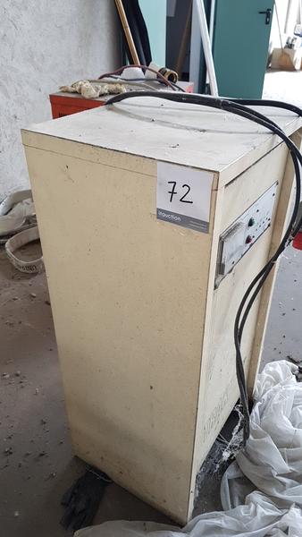 72#2457 Carica batterie Pmb in vendita - foto 2