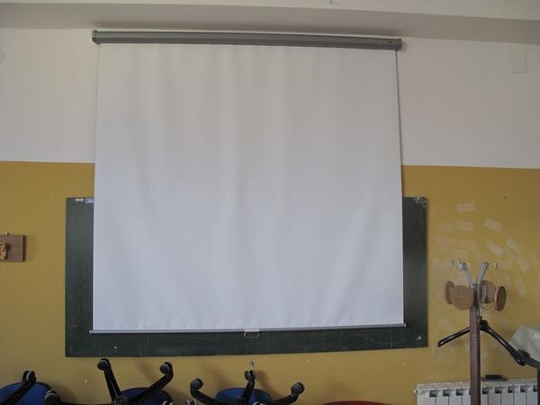 5#2503 Stock di arredi ed attrezzature per aula di informatica in vendita - foto 8