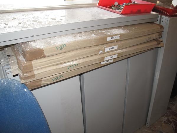 7#2503 Stock di arredi ed attrezzature da ufficio oltre materiale da cancelleria in vendita - foto 37