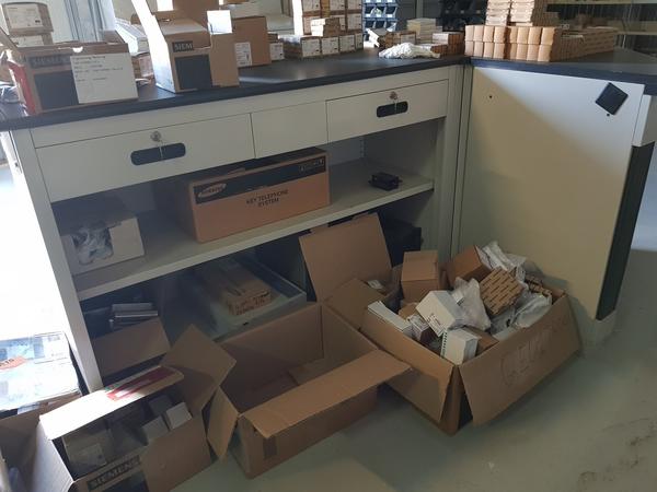 1#2506 Banco vendita e arredi ufficio in vendita - foto 8