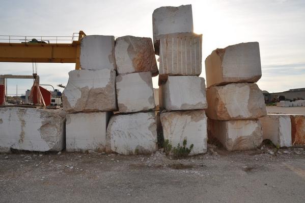 21#25270 Blocchi di pietra in vendita - foto 1